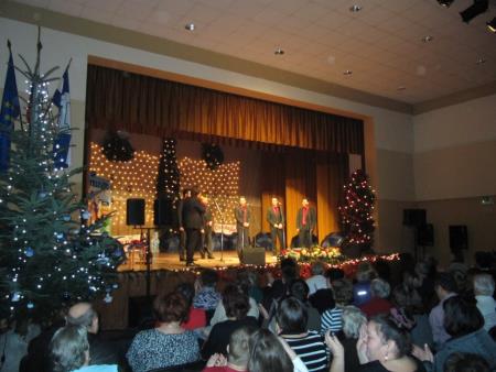 Božično-novoletni koncert ob 10-letnici glasbenega delovanja Franca Gorze 45